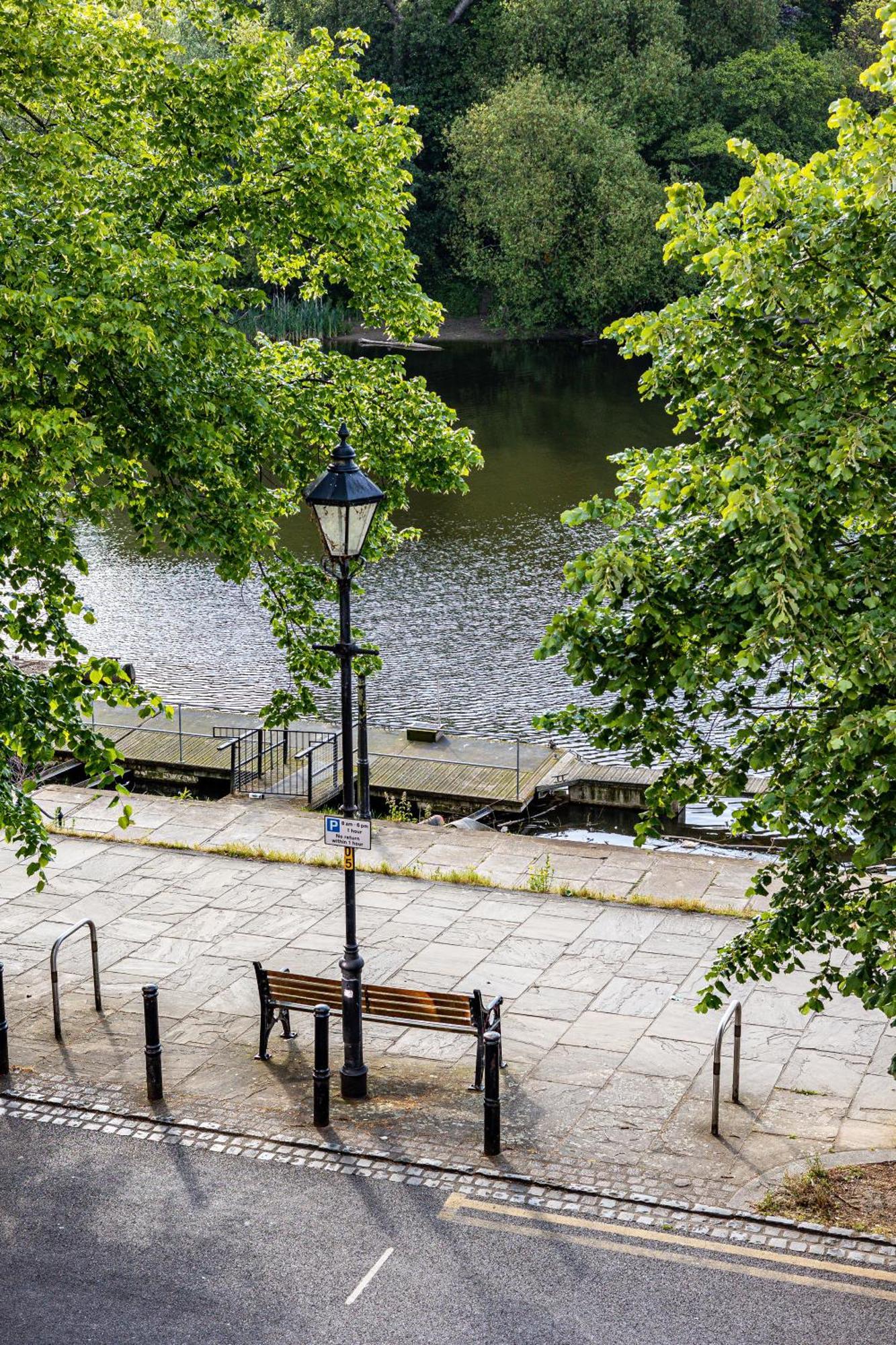 Insta-Worthy Loft On Historic Chester Rows, Sleeps 4 & Free Parking Екстер'єр фото