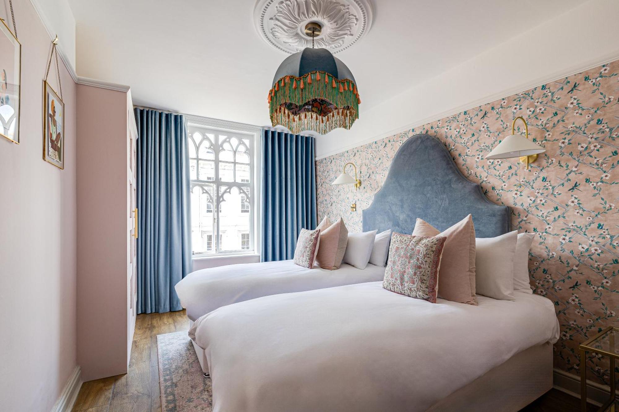 Insta-Worthy Loft On Historic Chester Rows, Sleeps 4 & Free Parking Екстер'єр фото