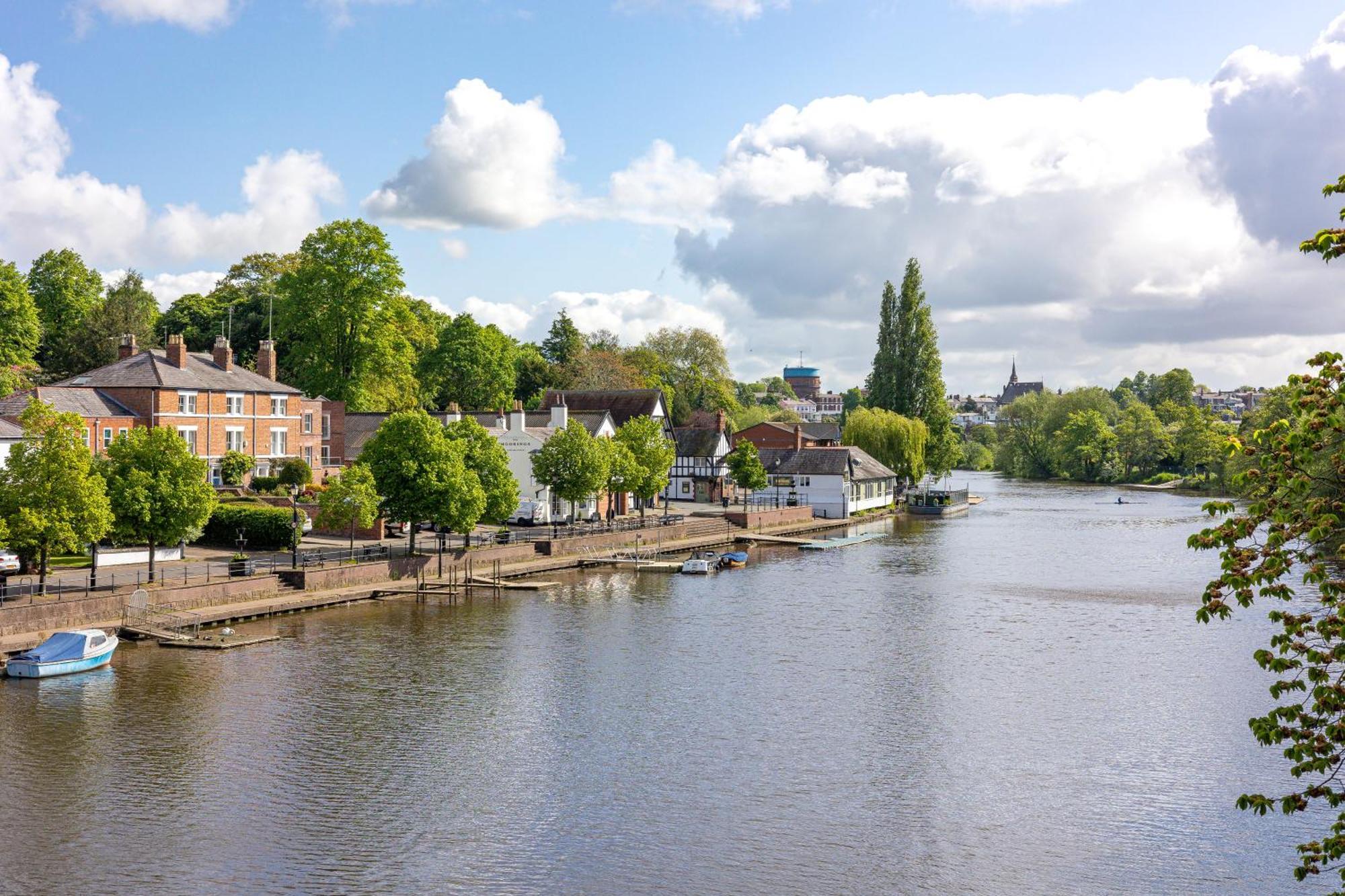 Insta-Worthy Loft On Historic Chester Rows, Sleeps 4 & Free Parking Екстер'єр фото